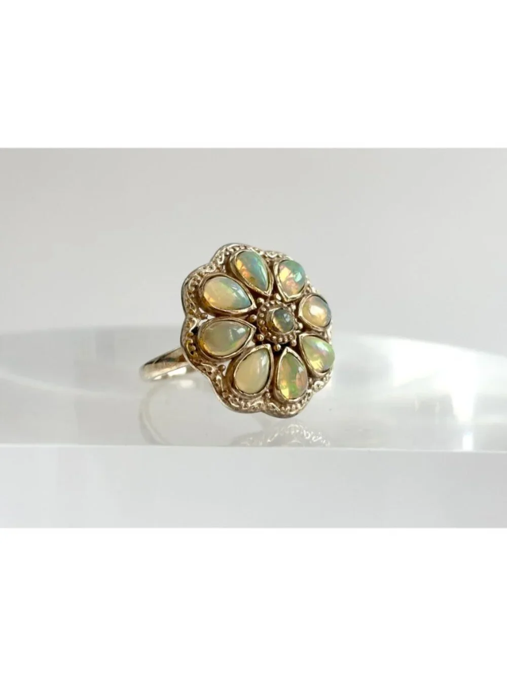 Teardrop Yellow Opal Scalloped Floral Sterling Silver 925 Vintage Ring - sz 8